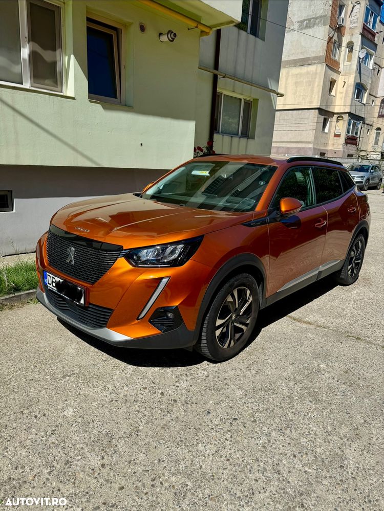 Peugeot 2008 1.2 PureTech EAT8 STT Allure Pack - 2
