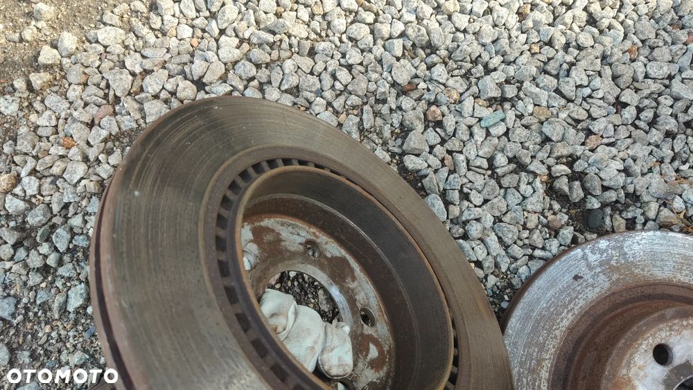 MERCEDES w212 W204 W207 Tarcze Hamulcowe Perforowane 300mm Tył Komplet z Klockami Wentylowane - 12