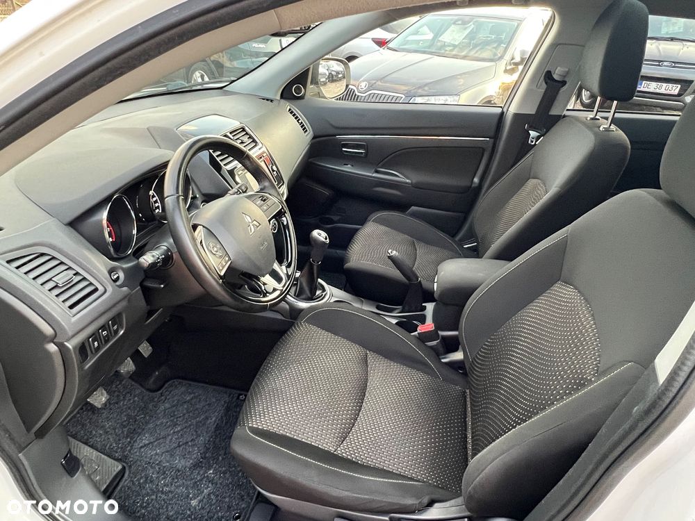 Mitsubishi ASX 1.6 Intense Plus Navi Blue Edition - 5