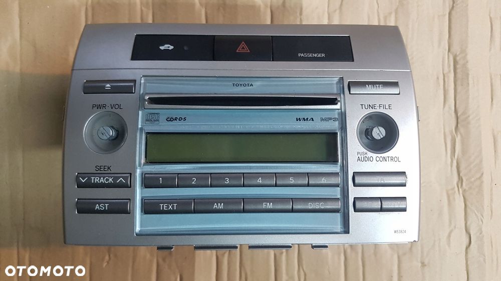 toyota corolla verso 04-08 radio mp3 - 1