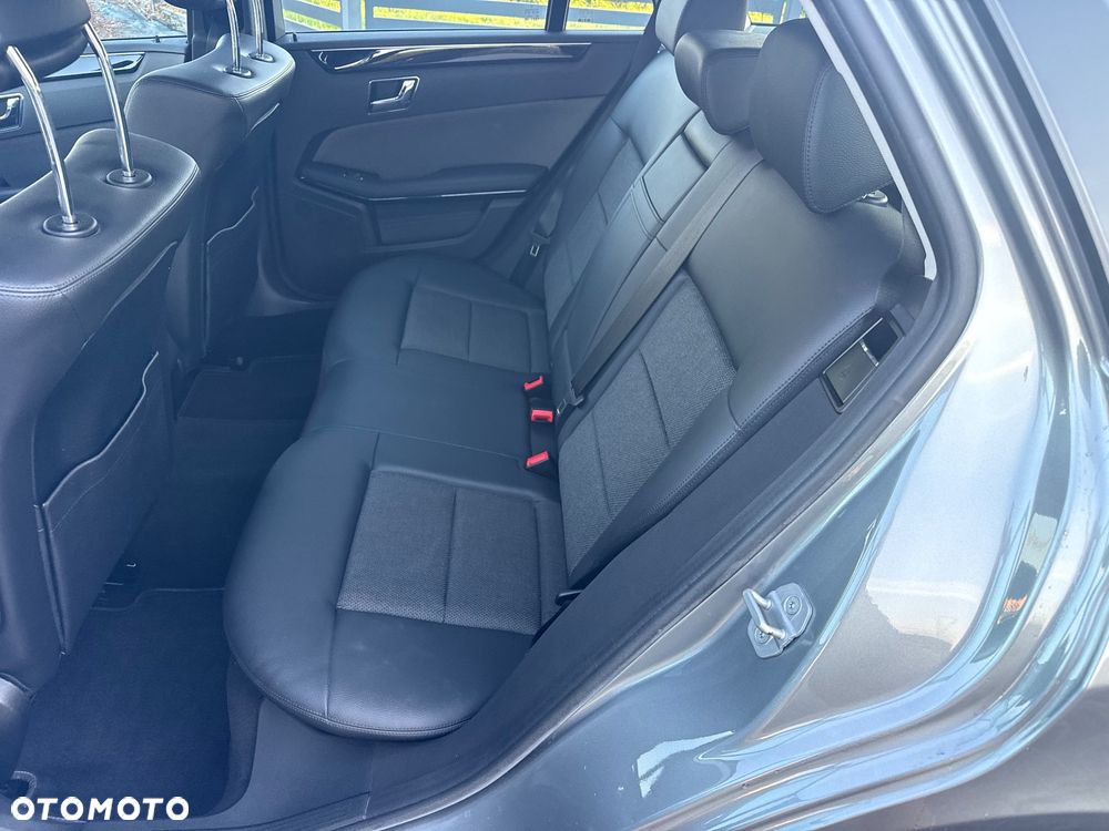 Mercedes-Benz Klasa E 350 4Matic 7G-TRONIC Avantgarde - 20