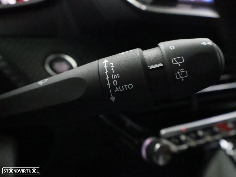 Peugeot 2008 1.5 BlueHDi Allure - 20