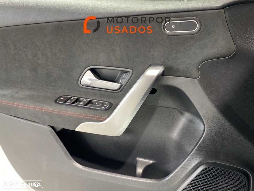 Mercedes-Benz A 200 - 21