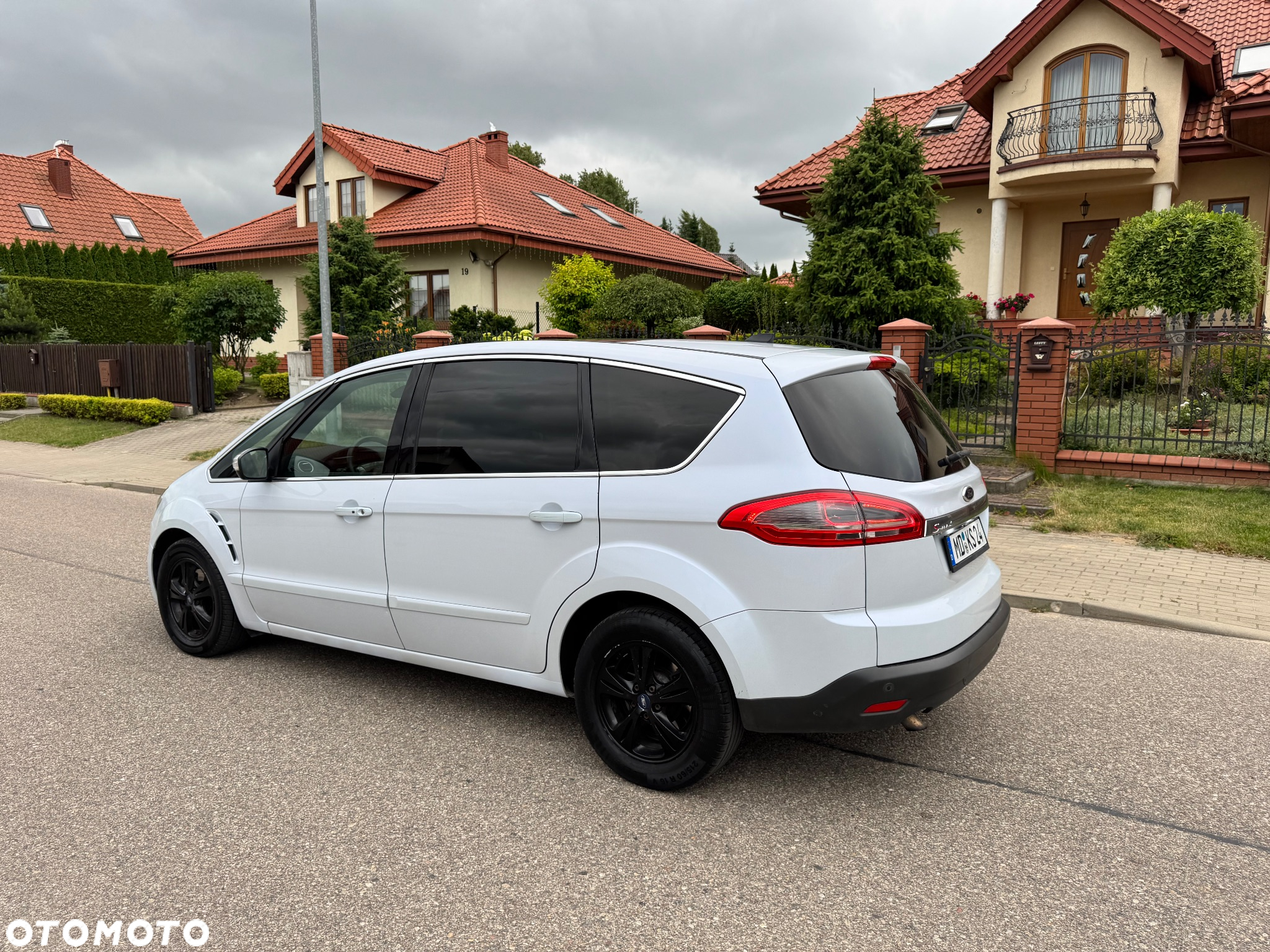Ford S-Max 2.0 TDCi DPF Titanium - 4