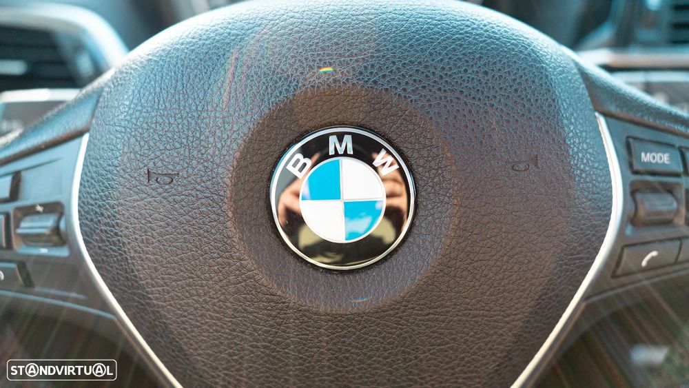 BMW 118 d Line Urban Auto - 17