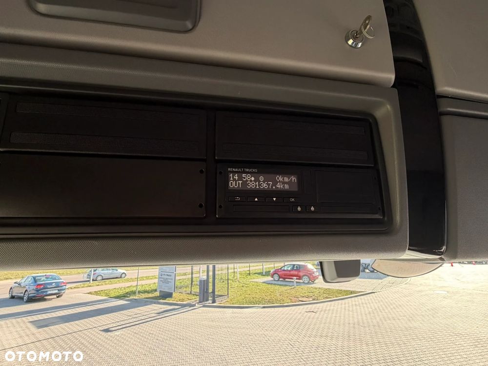 Renault T520 - 13