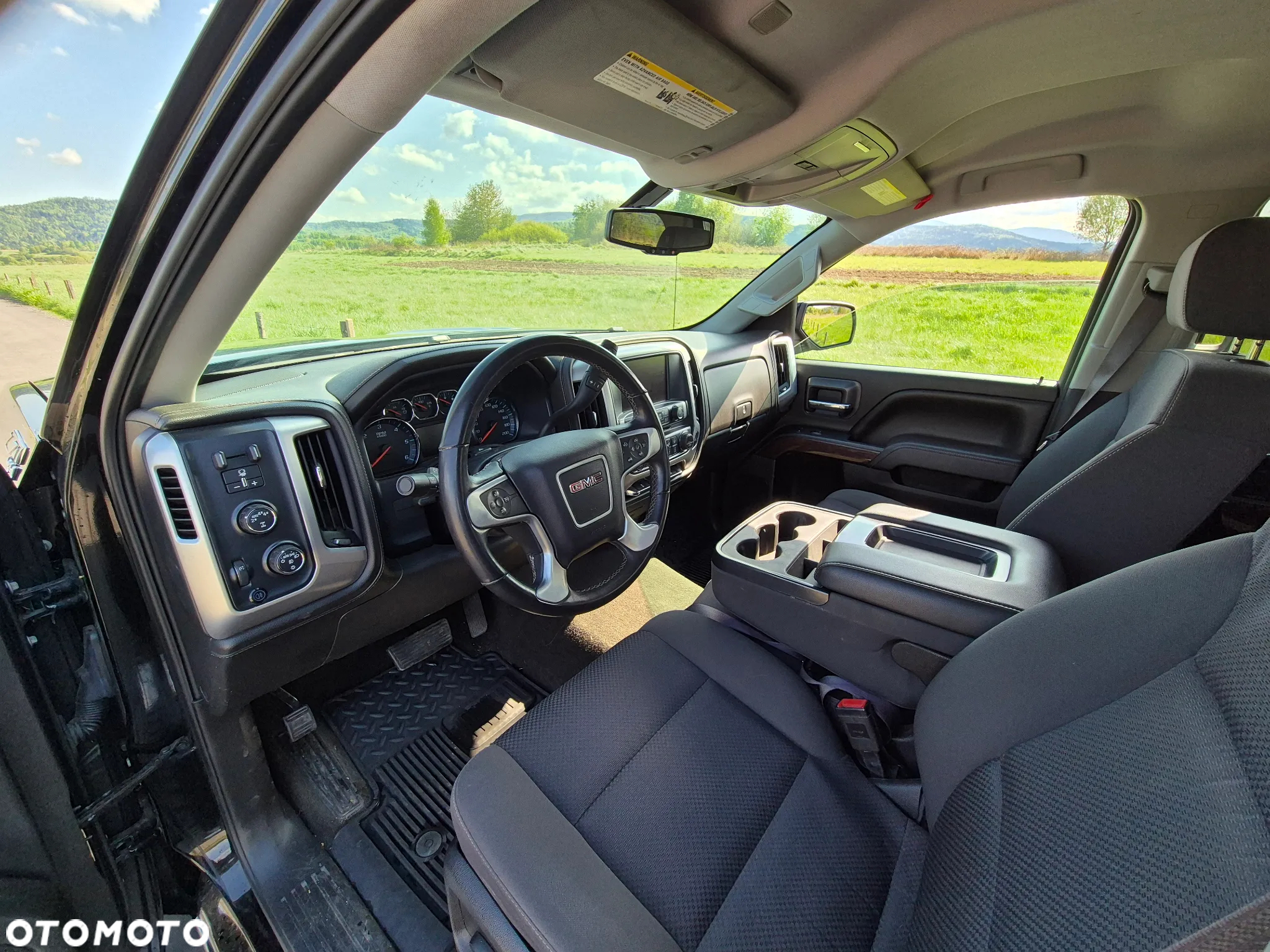 GMC Sierra - 7