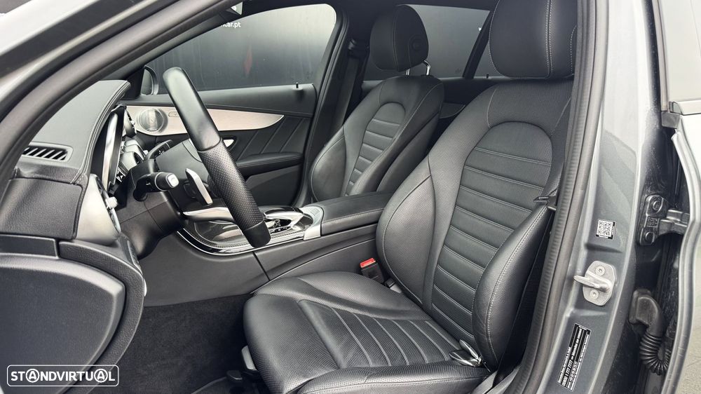 Mercedes-Benz C 300 de AMG Line - 12