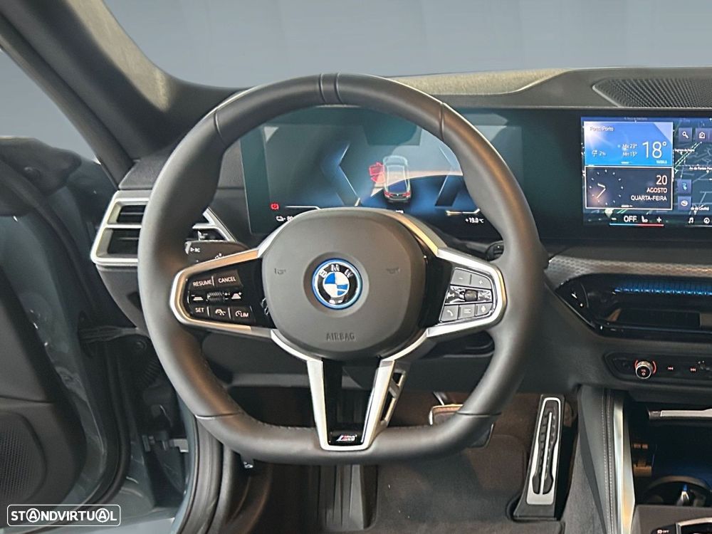 BMW i4 eDrive40 Edição Desportiva M - 12