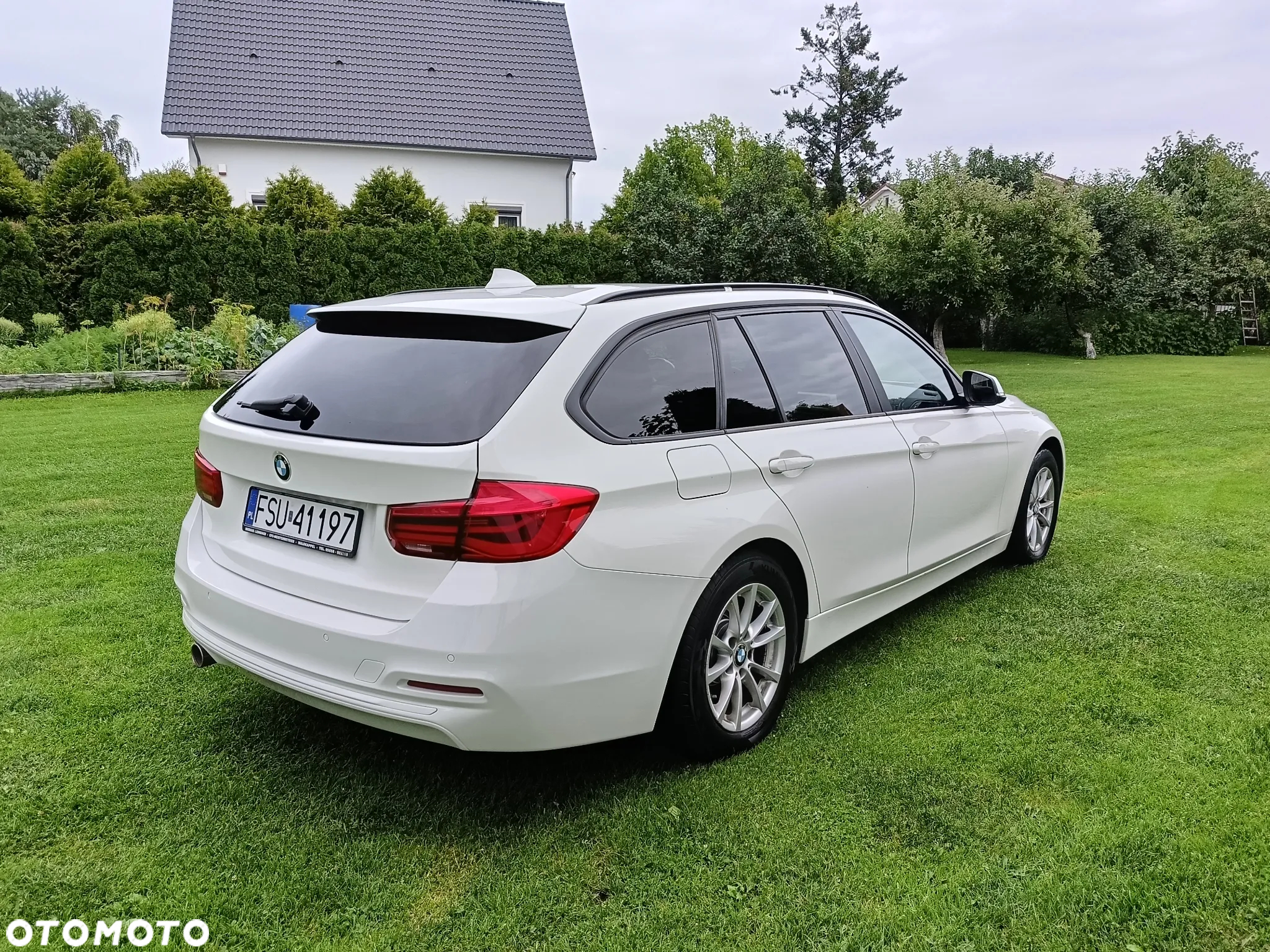 BMW Seria 3 318d Luxury Line - 4