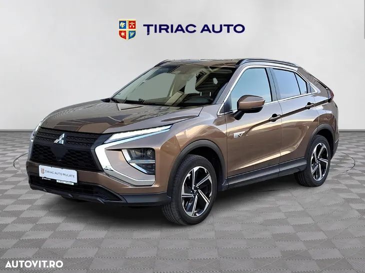 Mitsubishi Eclipse-Cross Plug-In Hybrid 4WD Plus - 2