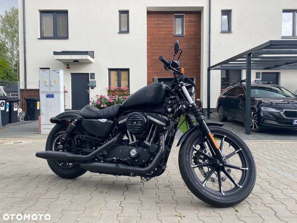 Harley-Davidson Sportster Iron 883 - 5