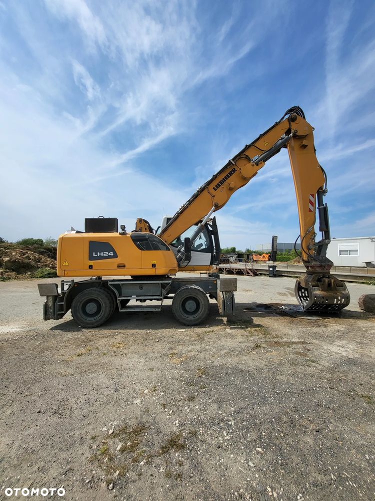 Liebherr LH 24 LH 22 LH 30 SENNEBOGEN FUCHS PRZEŁADUNKOWA SUPER STAN CENTRALNE SMAROWANIE - 1