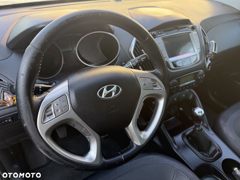 Hyundai ix35 2.0 CRDi 4WD Premium - 20