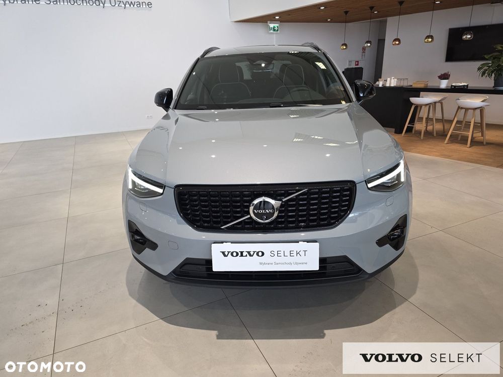 Volvo XC 40 - 5