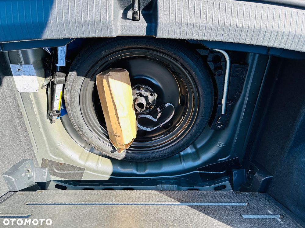 Volkswagen T-Roc 2.0 TDI SCR DPF Premium DSG - 10