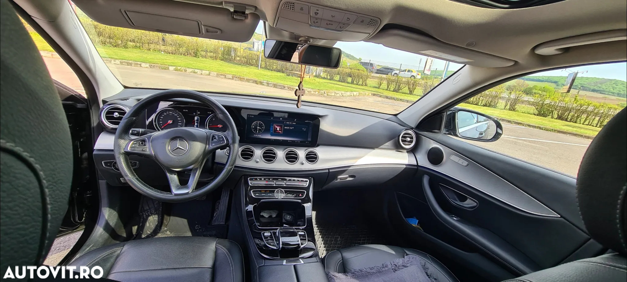 Mercedes-Benz E 220 d 9G-TRONIC Avantgarde - 2