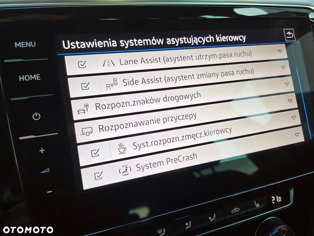 Volkswagen Passat - 27