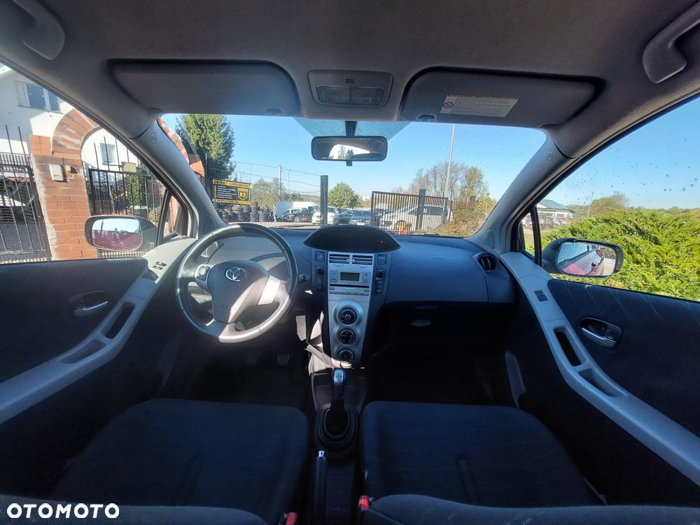 Toyota Yaris 1.4 D-4D Life - 28