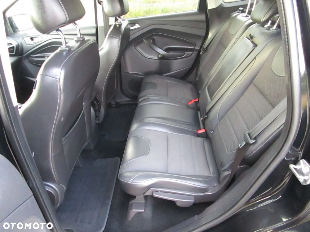 Ford Kuga 2.0 TDCi 2x4 Business Edition - 25