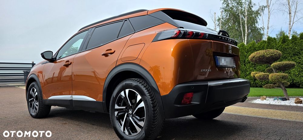 Peugeot 2008 1.5 BlueHDi Allure S&S EAT8 - 4
