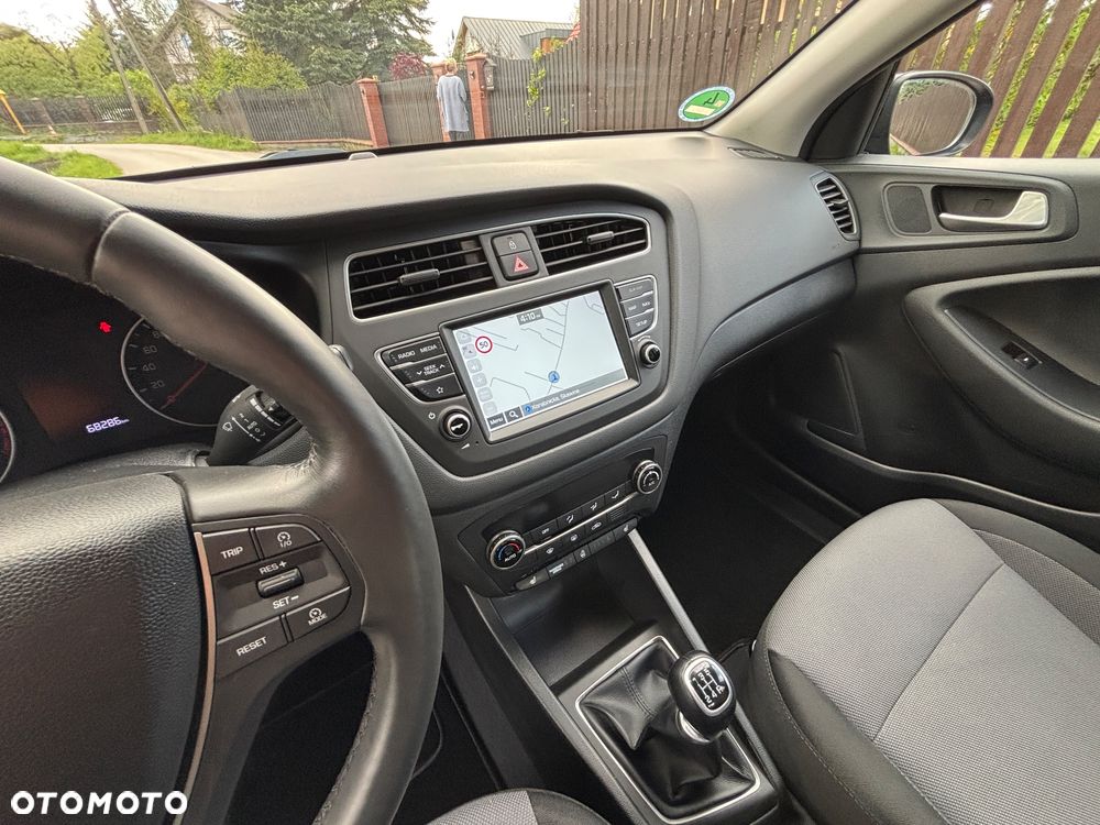 Hyundai i20 1.2 Passion Plus - 9