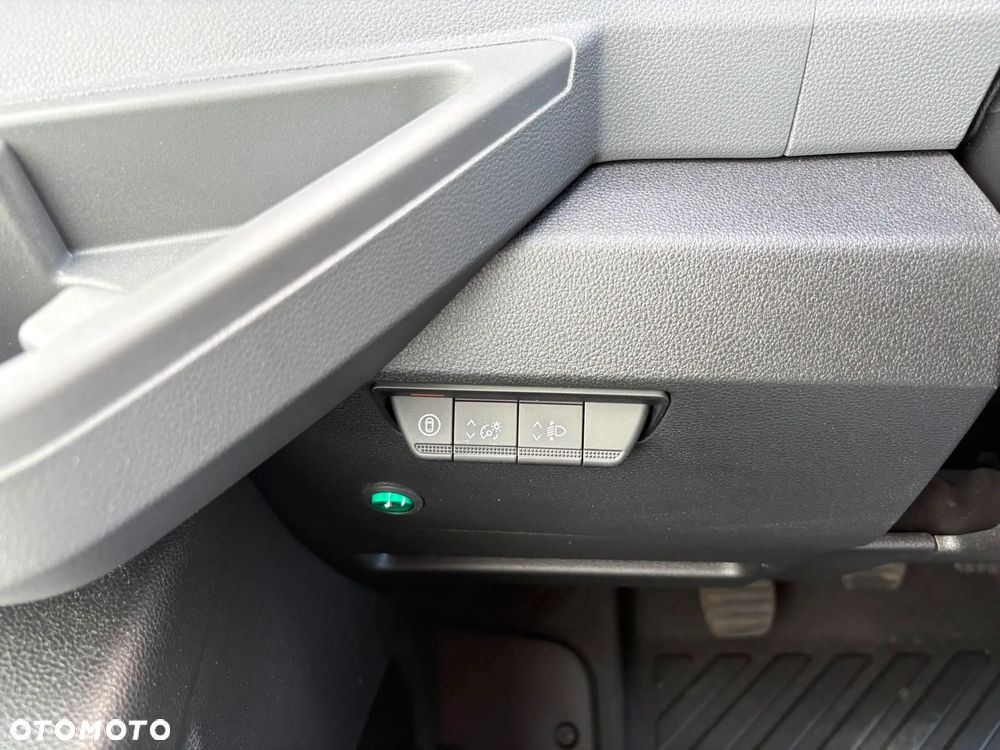 Renault nowy Master kontener izotermiczny 8 EP - 14
