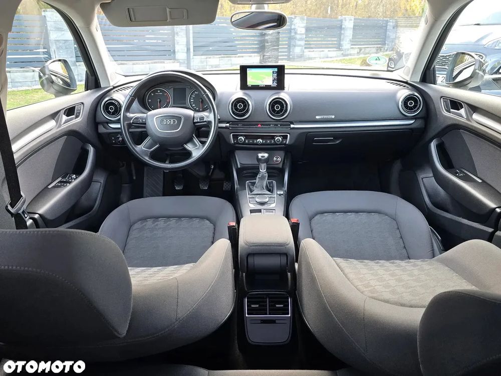 Audi A3 Sportback 2.0 TDI quattro - 23