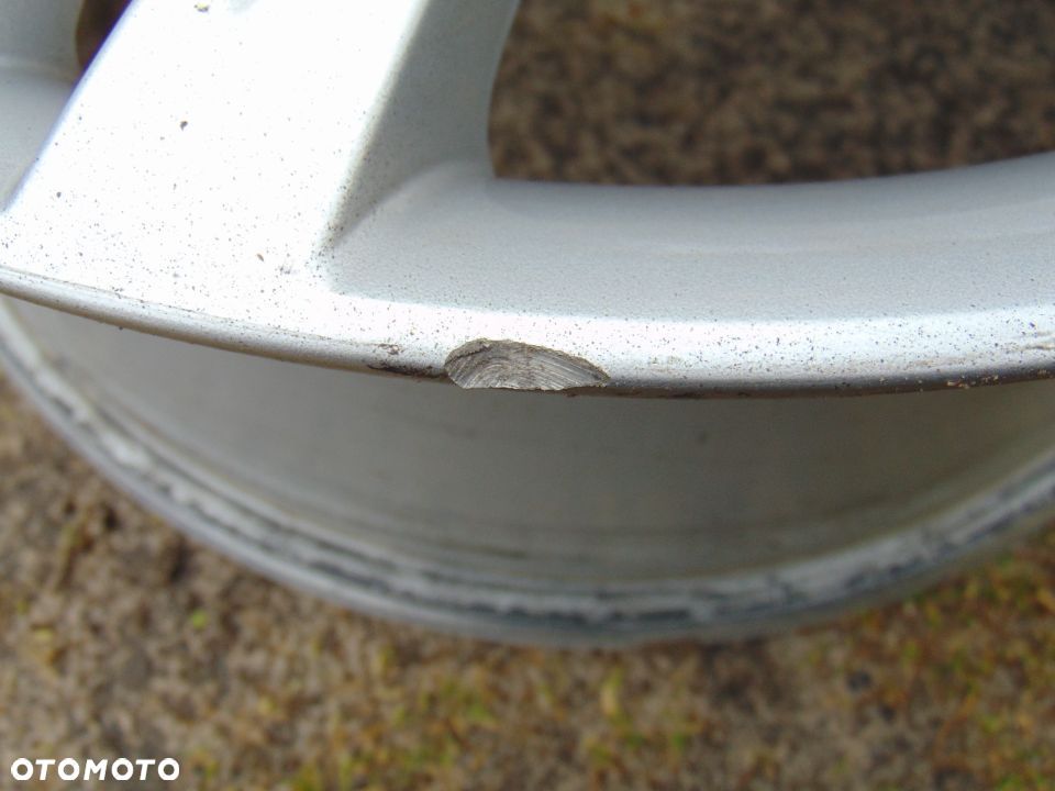 ORYGINALNE felgi aluminiowe 18 3T0601025T 3T0601025HE 7,5Jx18H2 , ET46 Skoda Superb 3T0 2 II 08-15r - 14