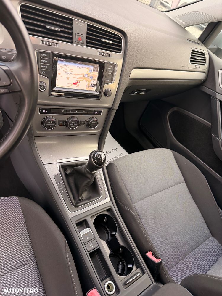 Volkswagen Golf 1.2 TSI BlueMotion Technology Comfortline - 20