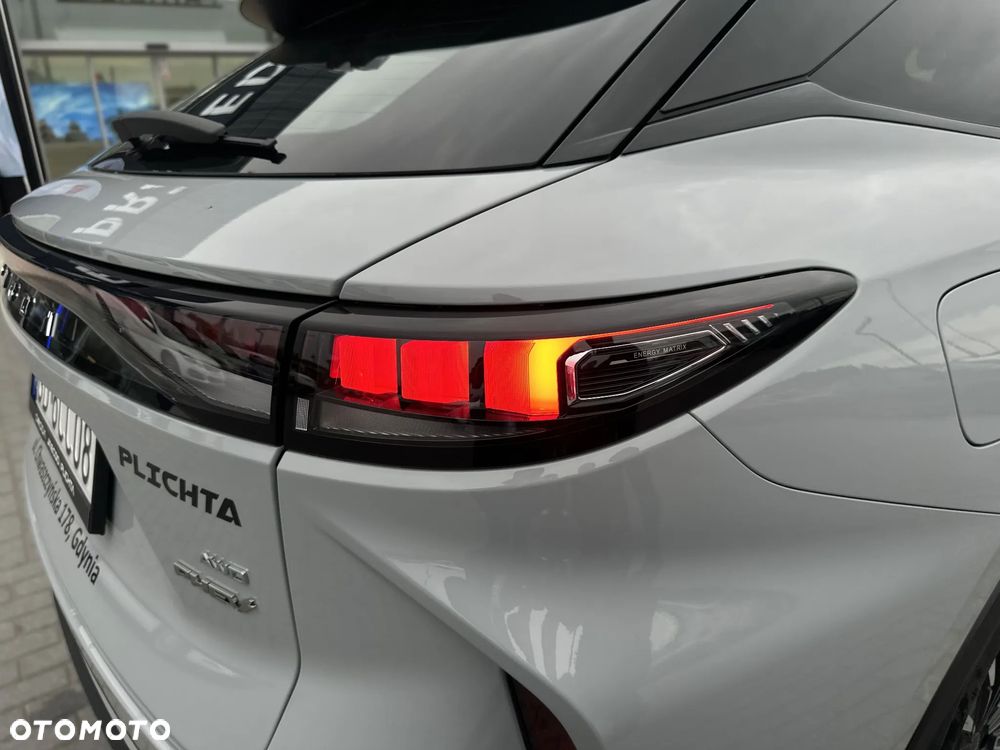 Omoda 9 1.5 Super Hybrid Exclusive AWD - 12