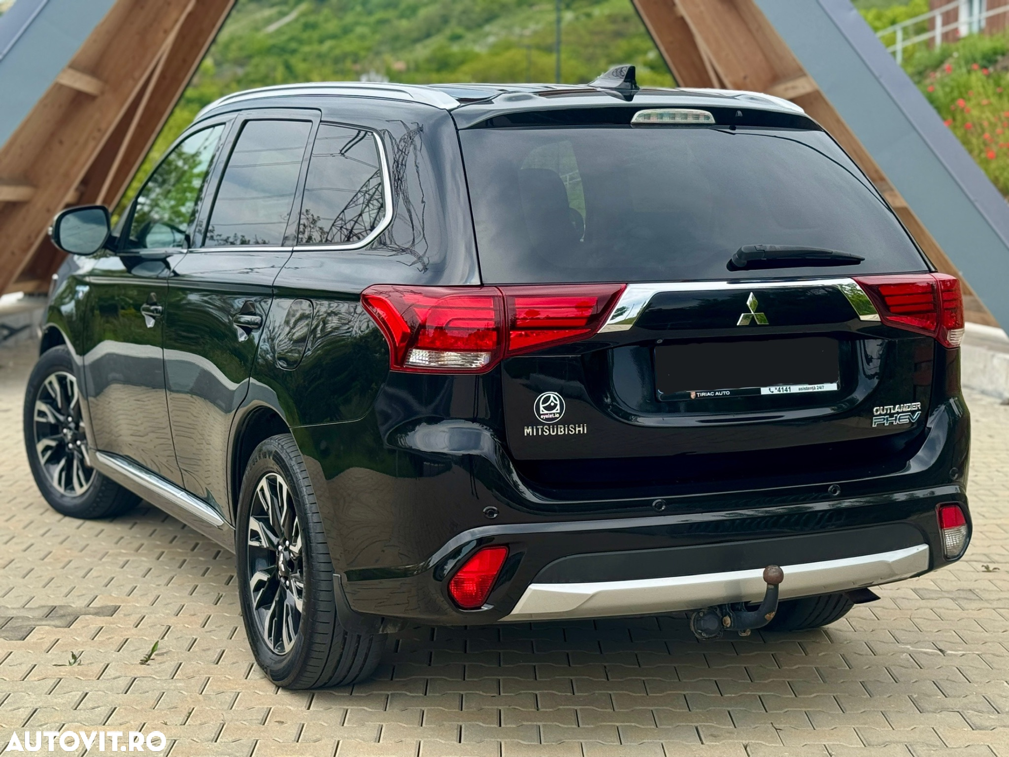 Mitsubishi Outlander 2.0 Litre DOHC MIVEC 4WD Instyle Navi - 7
