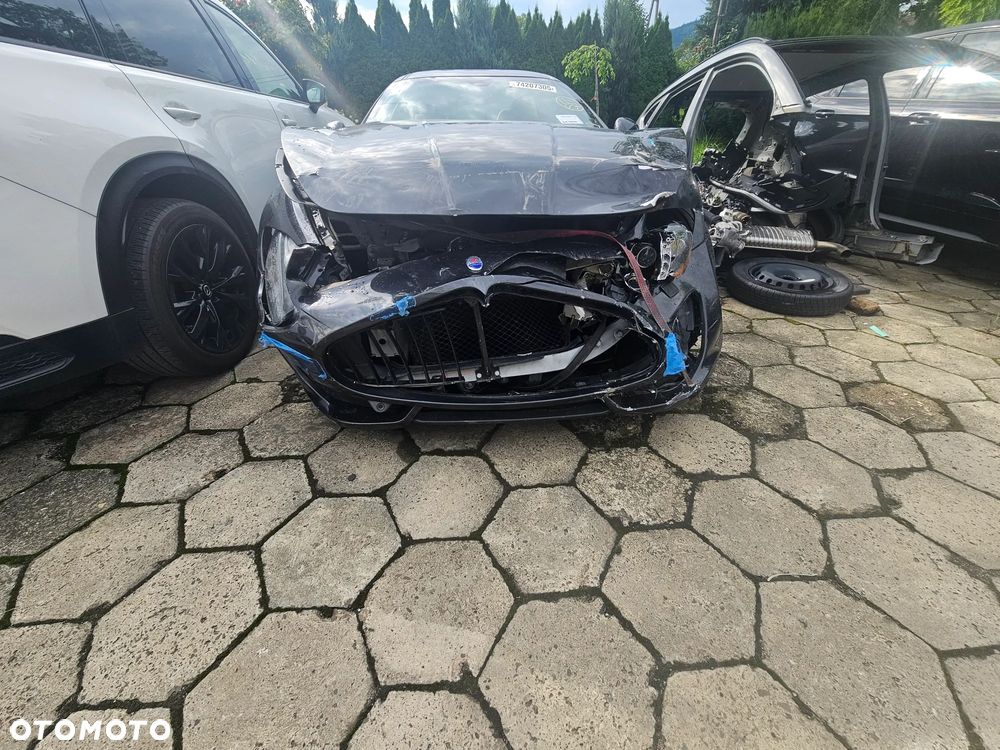 Maserati GranTurismo - 13