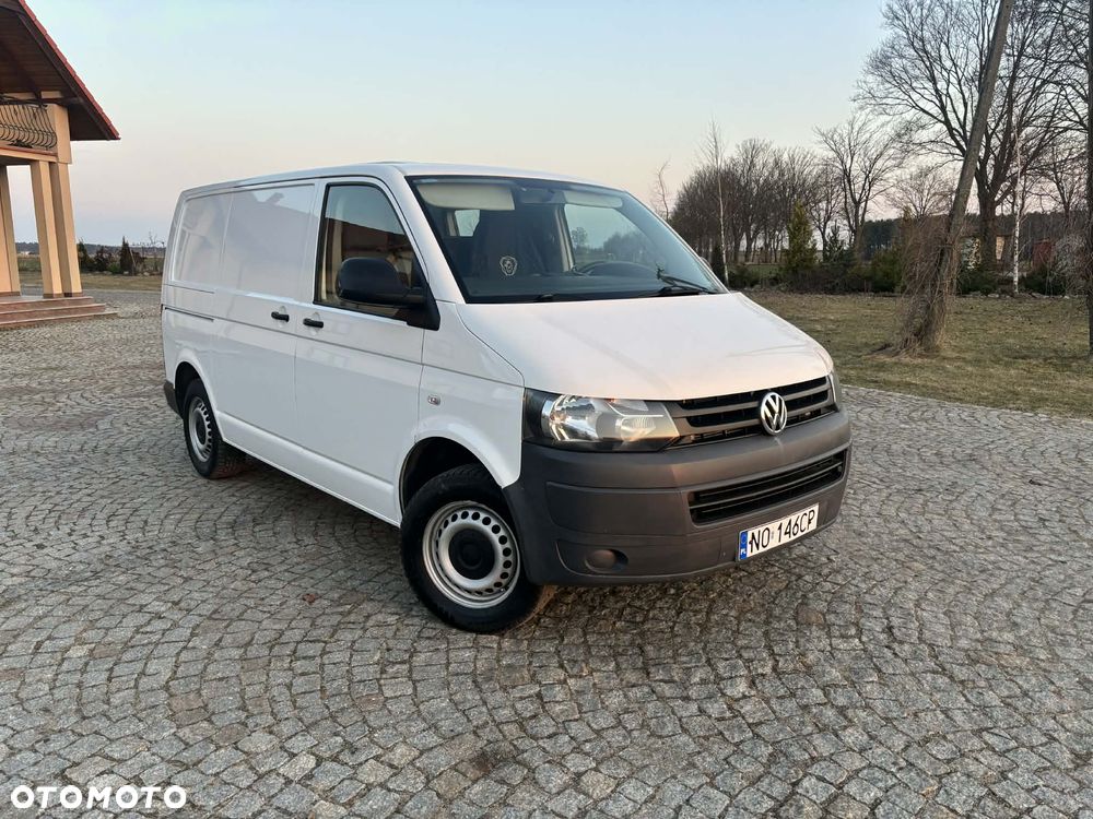 Volkswagen Transporter - 1