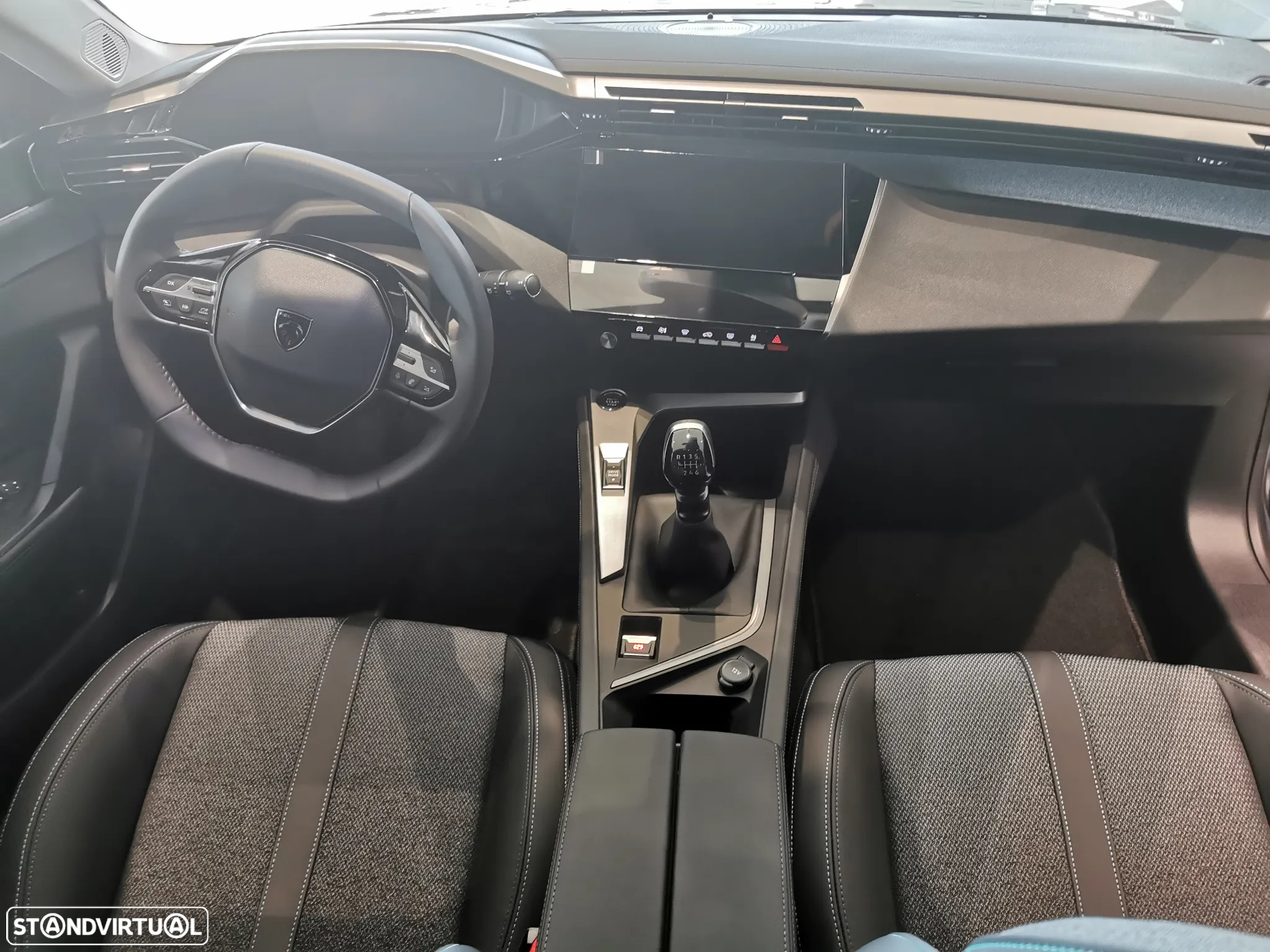 Peugeot 308 1.2 PureTech Allure - 11
