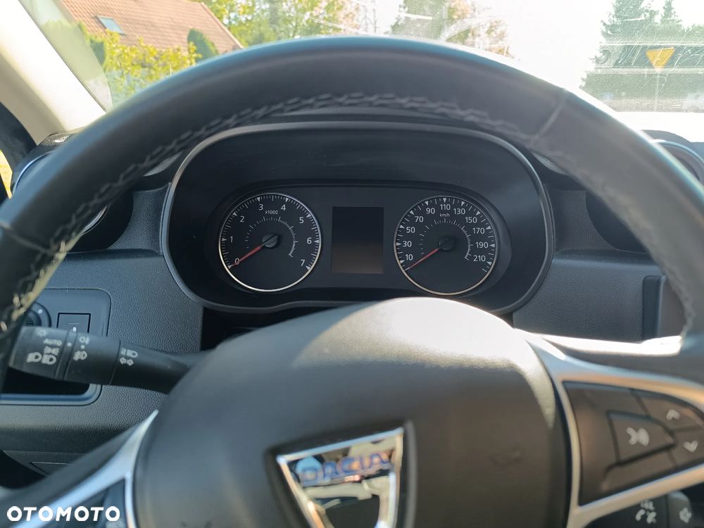 Dacia Duster 1.6 SCe Prestige - 18