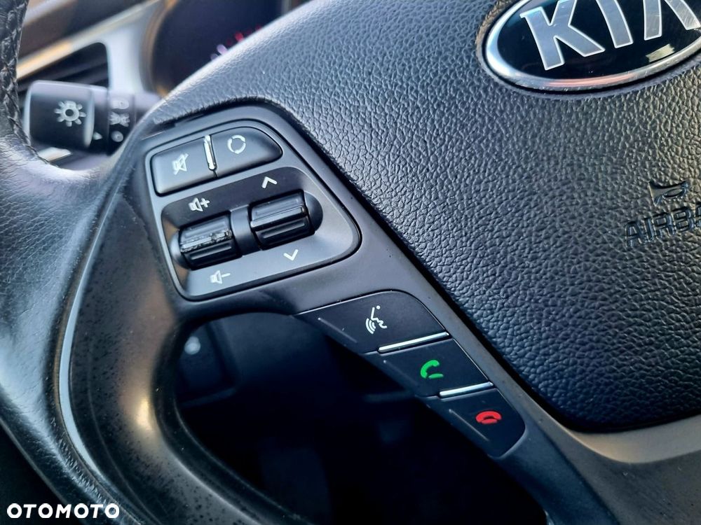 Kia Ceed 1.6 CRDi L - 16