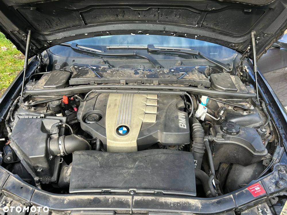 BMW Seria 3 - 16