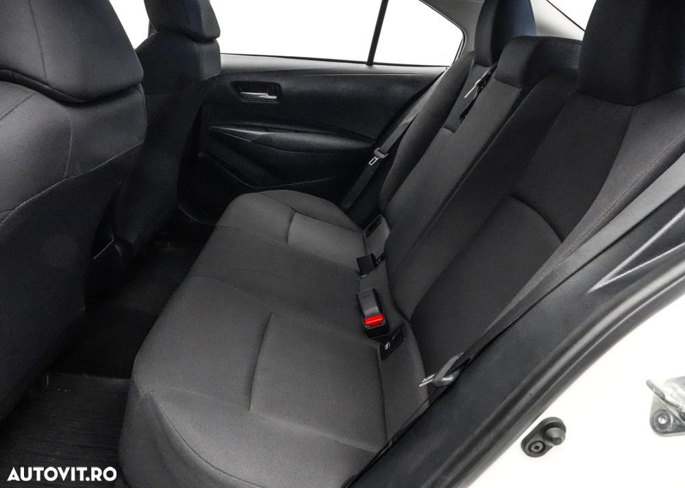 Toyota Corolla 1.5 TNGA MT Business - 15