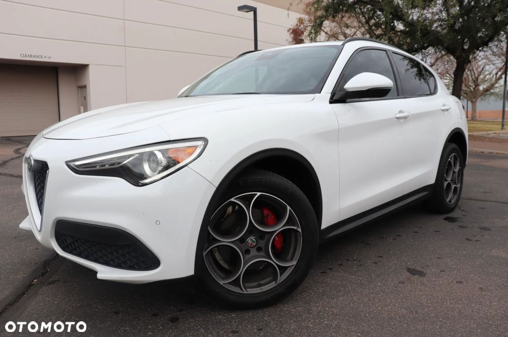 Alfa Romeo Stelvio - 3