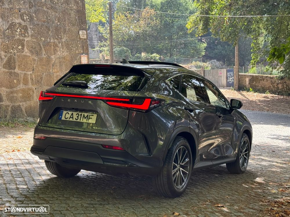 Lexus NX 450h+ Premium - 3