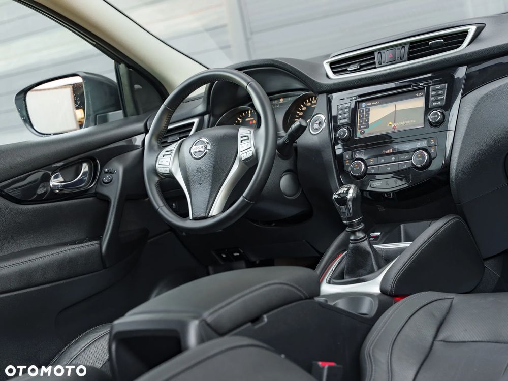 Nissan Qashqai 1.6 DCi Tekna+ - 19