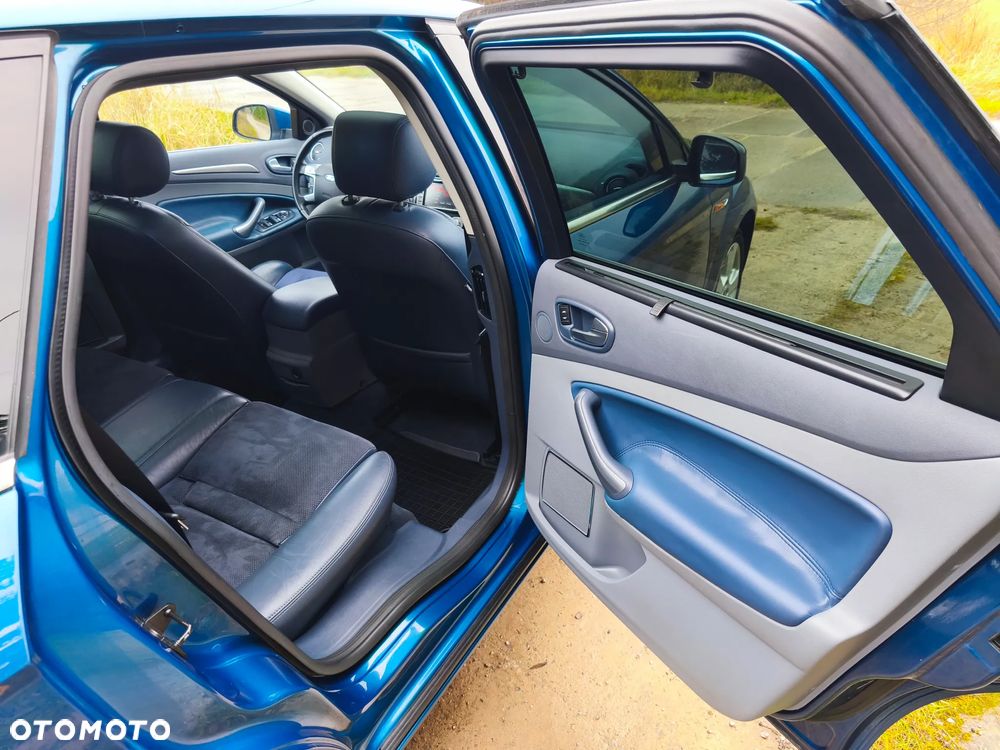 Ford Mondeo 2.0 TDCi Titanium - 24