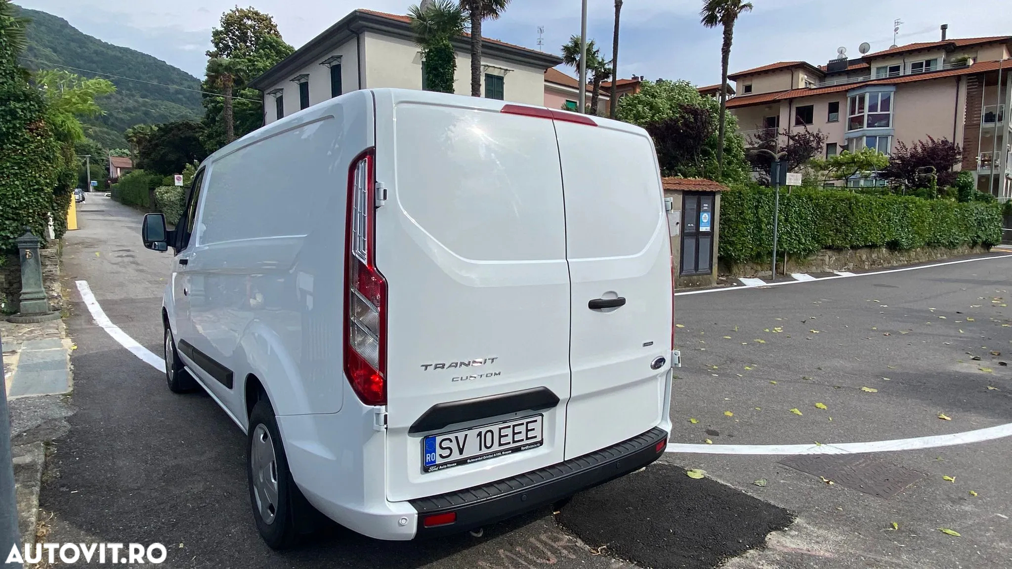Ford Transit Custom Plug-in Hybrid 1.0 Benzina - 2