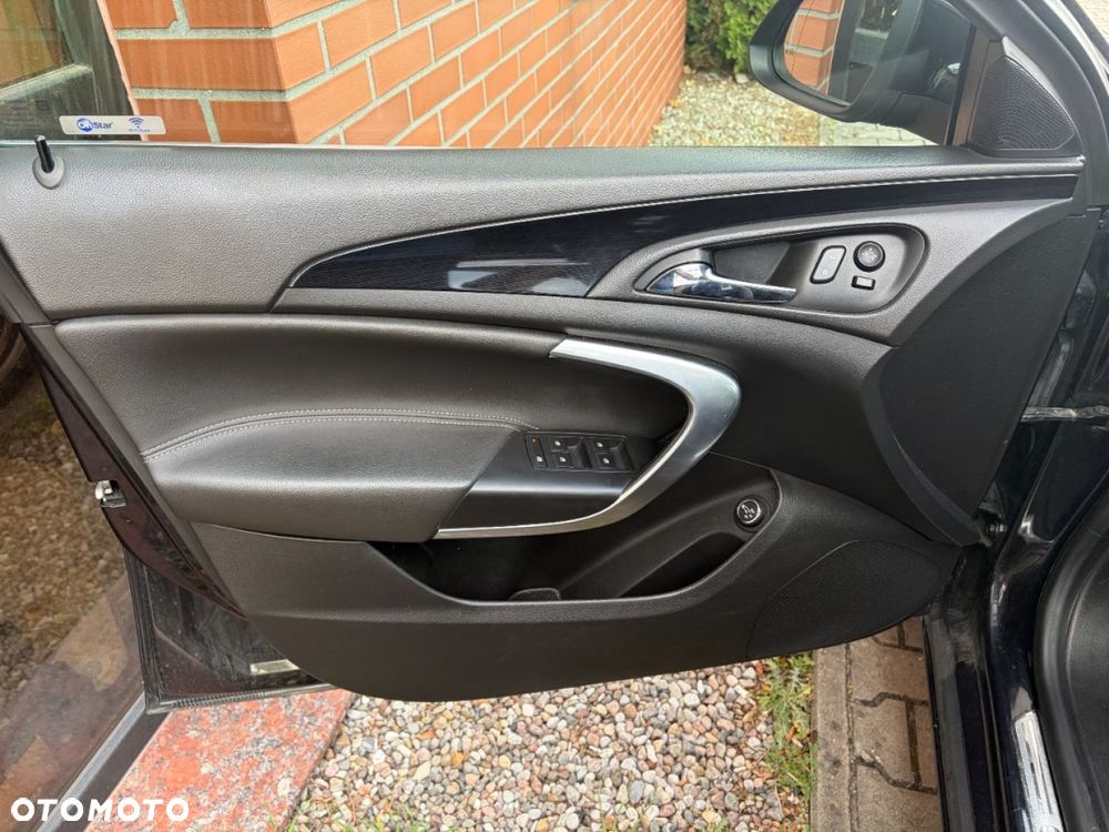 Opel Insignia - 23