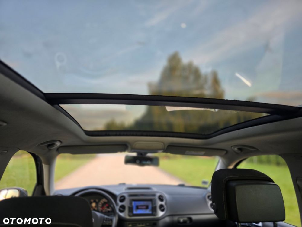 Volkswagen Tiguan 2.0 TDI SCR BlueMotion Technology Exclusive - 19