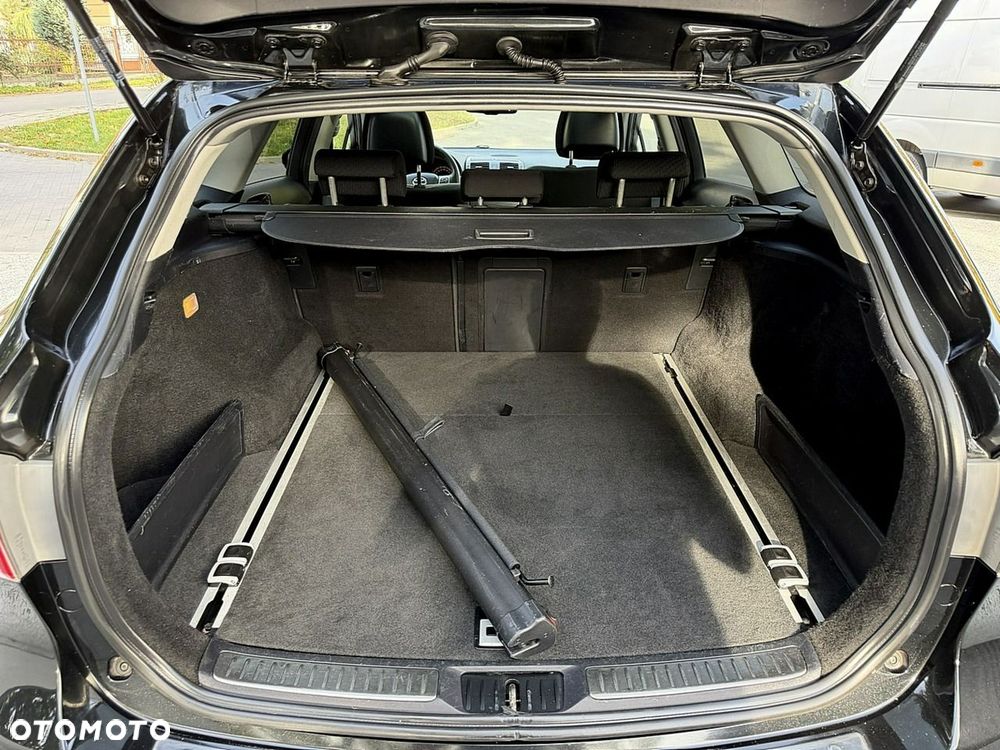 Toyota Avensis - 16