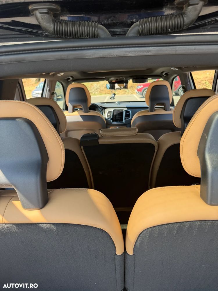 Volvo XC 90 D5 AWD Geartronic RDesign - 8