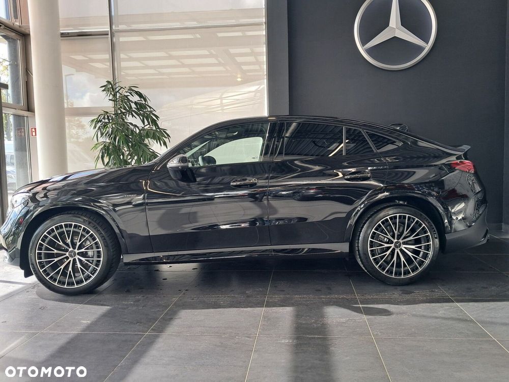 Mercedes-Benz GLC - 11