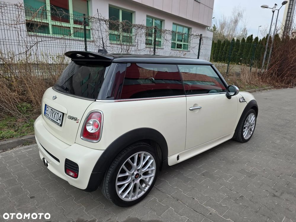 MINI Cooper S - 6